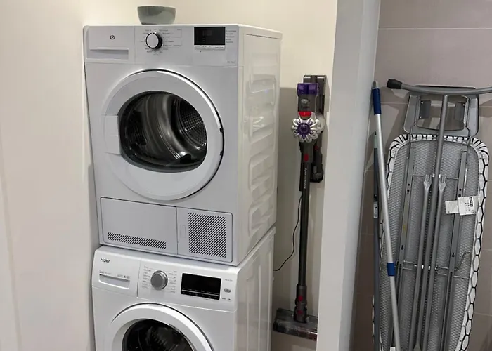 Σπίτι διακοπών Maison Calme Avec Terrasse Garage Centre-ville B *